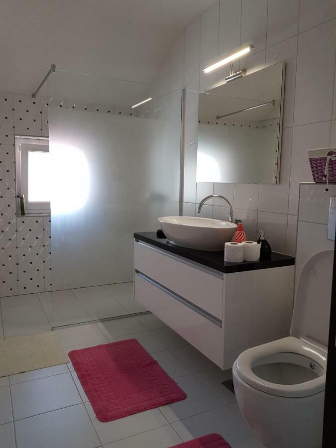 Visoko Homestay Экстерьер фото