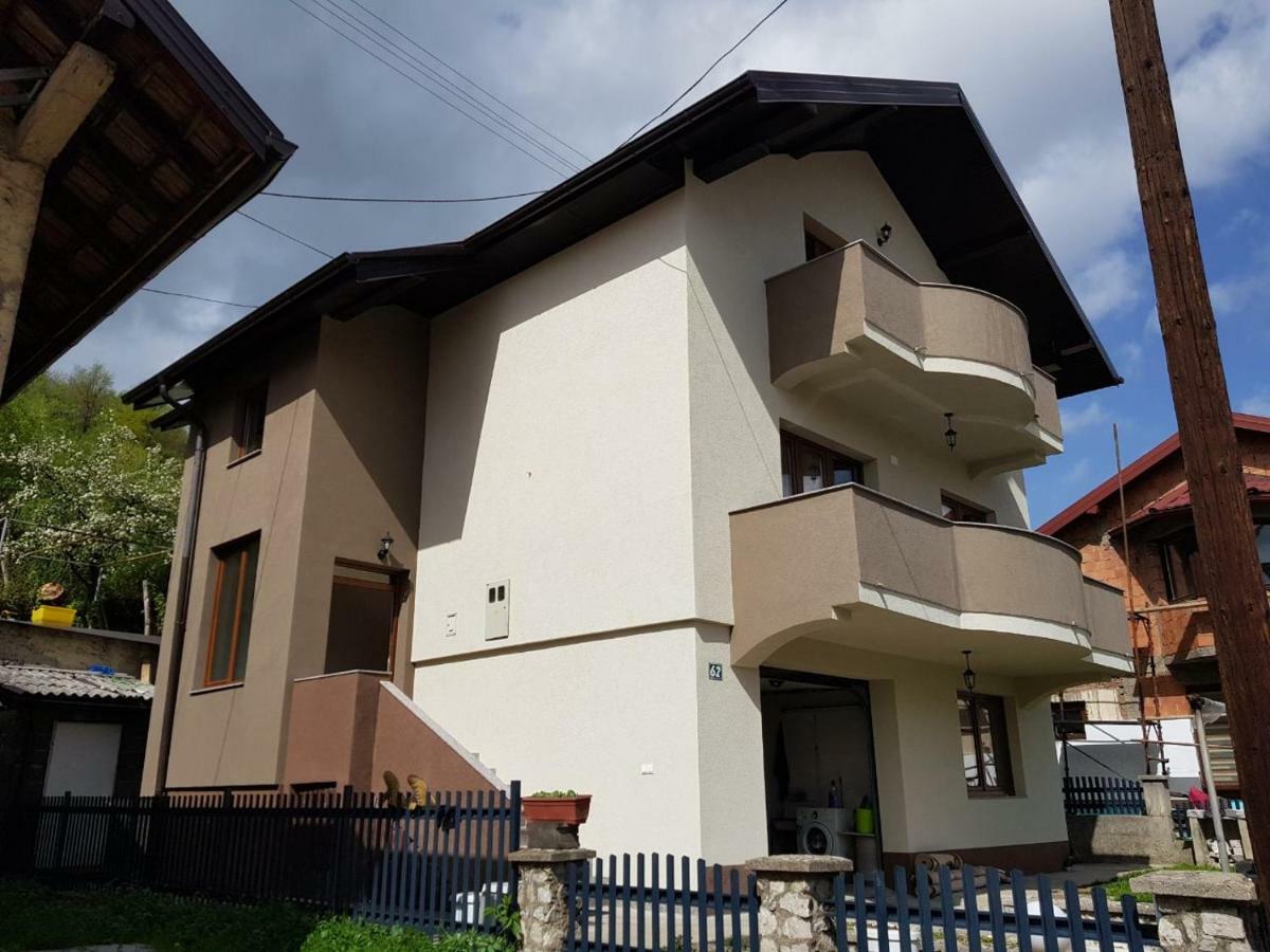 Visoko Homestay Экстерьер фото